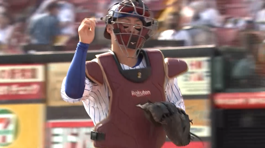 5回表・E太田 完璧なストライク送球でH三森の足を封じる!!