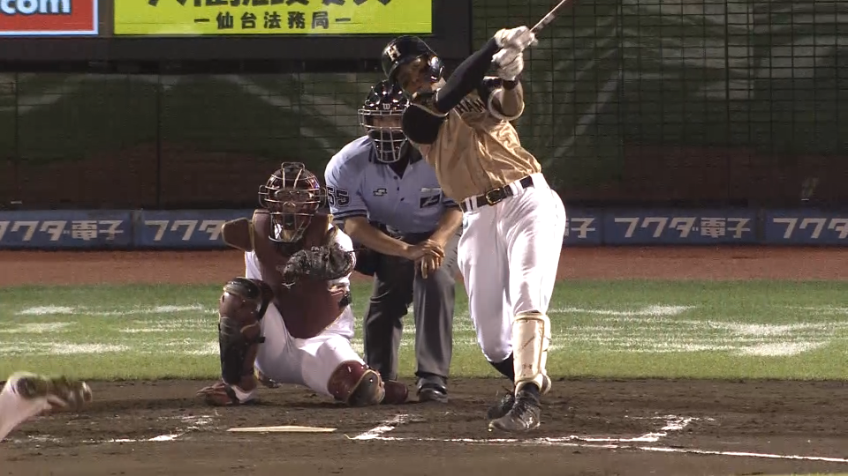 7回表・F万波 惜しい!! スタンドぎりぎりフェンスに当たる2ベースヒット!!