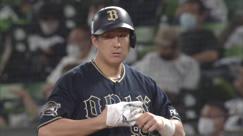 7回表・B杉本 変化球を捉えこの日4打点目となるタイムリーヒットを放つ!!