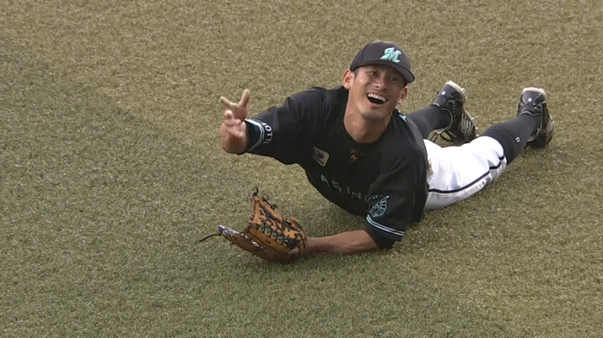 2回表・M荻野 ピンチを救うダイビングキャッチでチームに流れを持っていく!!