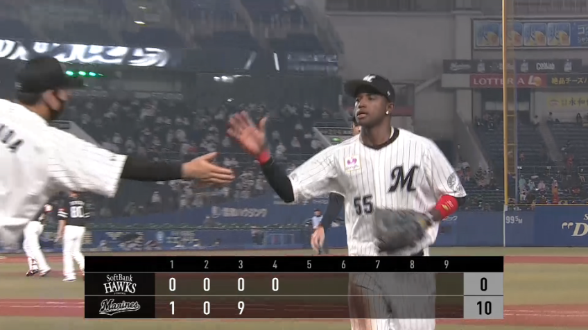 4回表・Mエチェバリア ファインプレーでスタンドを沸かせる!!