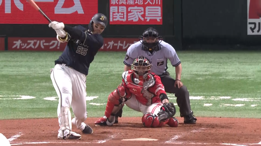 7回表・B T-岡田 2打席連発!! バックスクリーンへ飛び込む3ランホームランを放つ!!