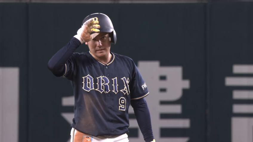 7回表・B大城 見事に盗塁を決める!!