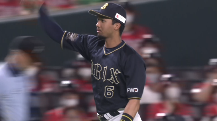 1回裏・B宗 鋭い打球をダイビングキャッチ!!