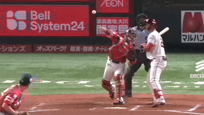 8回表・H甲斐 甲斐キャノン発動!! 素早い送球で盗塁阻止!!