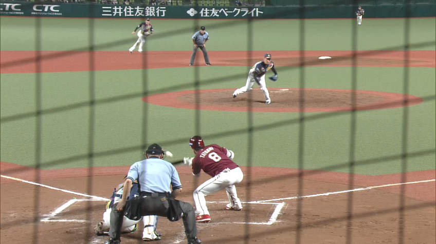 7回表・E辰己 三塁線上に止める完璧なバント!!