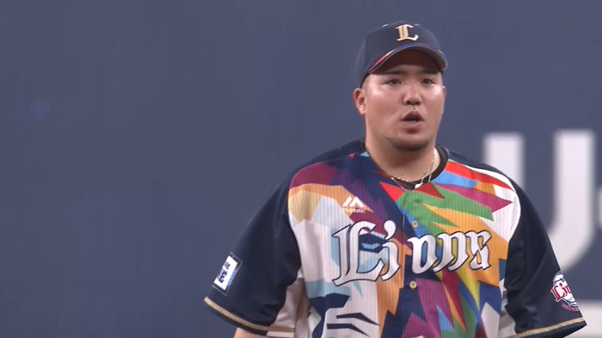 7回裏・L山川 難しい打球をナイスキャッチ!!