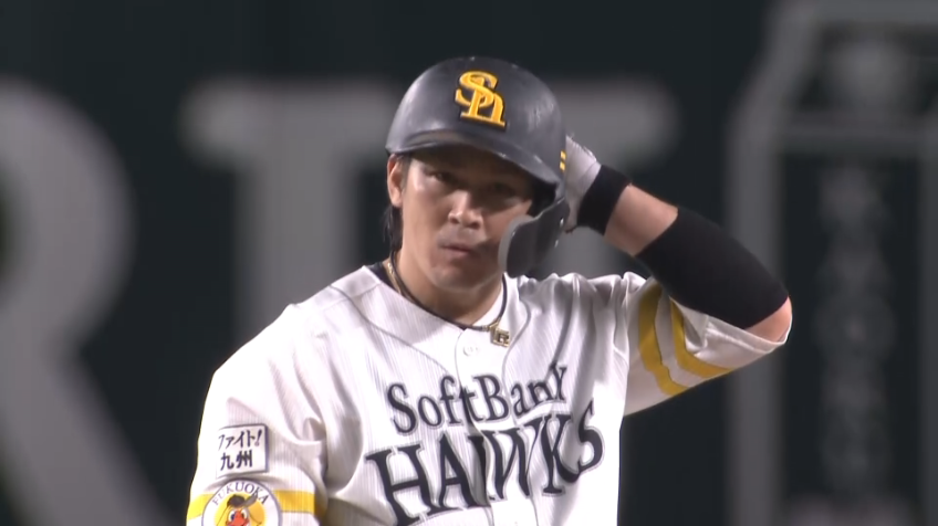 3回裏・H甲斐 フェンス直撃の2ベースヒット!!