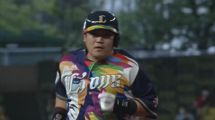 1回裏・L中村 第11号2ランホームランは先制弾!! 頼れるベテランコンビがチームを牽引!!