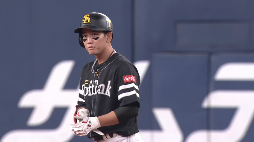 7回表・H栗原 ライトへ鮮やかな2ベースヒット!!