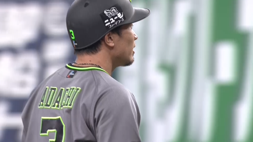 6回裏・B安達 初球を捉えて一気にフェンスへ!! 同点のタイムリー2ベースヒット!!