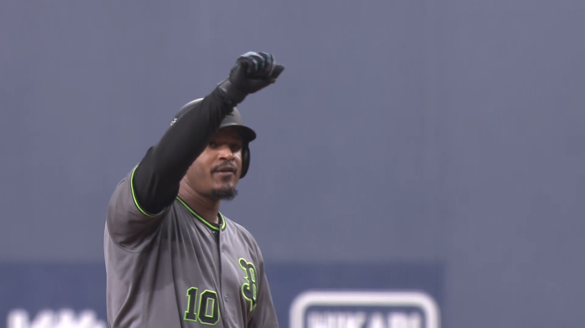 4回裏・Bジョーンズ レフトへ勝ち越しタイムリーヒット!!