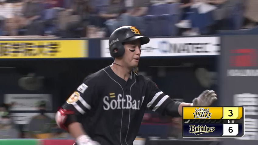 8回表・H栗原 初球を振り抜き、追撃の第13号ソロホームランを放つ!!