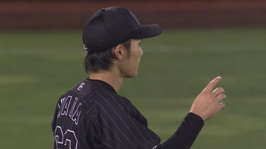 9回裏・M和田 落ちそうな当たりをスライディングキャッチのファインプレー!!