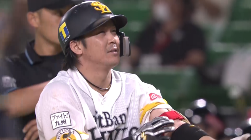 5回裏・H甲斐 逆転の２点タイムリーヒットを放つ!! ２塁ランナーのリチャードも好走塁!!
