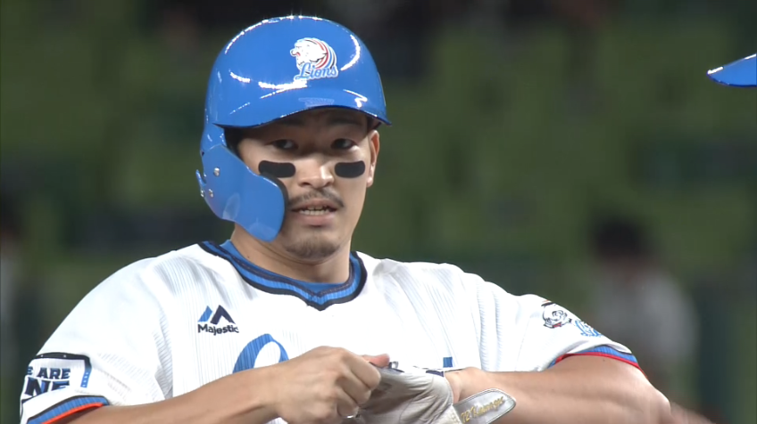 8回裏・L川越 ライトへタイムリー2ベースヒットを放ち、1点差に詰め寄る!!