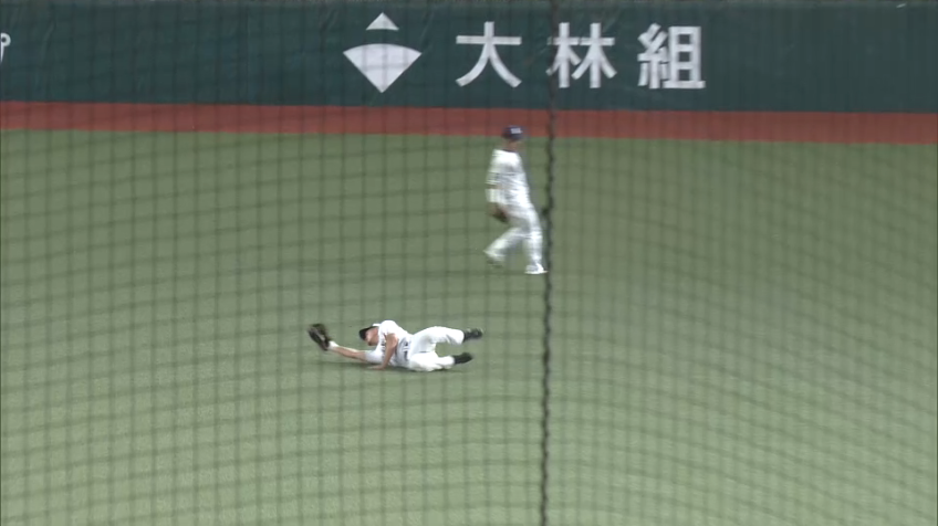 1回表・L川越 追加点を阻止するファインプレー!!