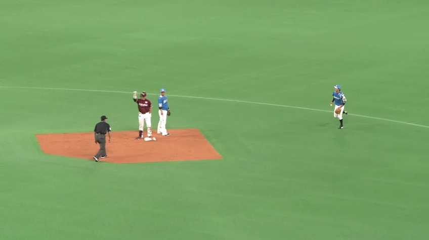 3回表・E島内 先制の2点タイムリーヒット!!