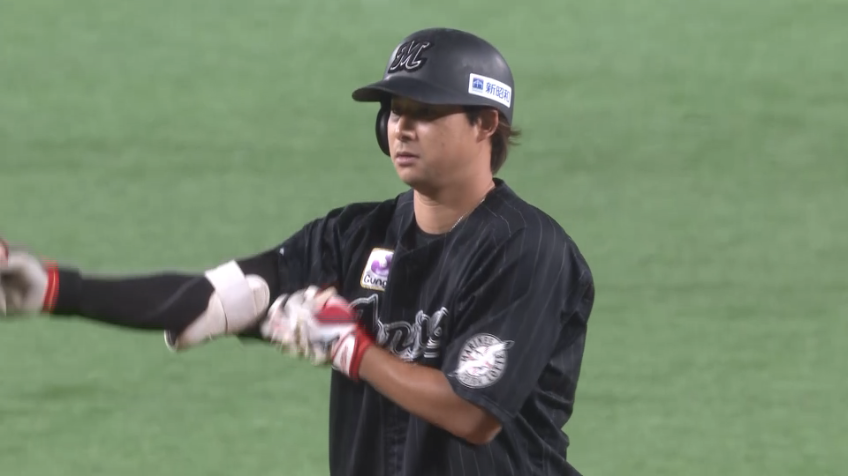 6回表・M藤岡 ライトへの同点タイムリーヒットを放つ!!