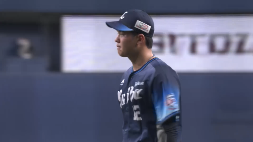 3回裏・L渡邊 B宗をダブルプレーに打ち取り、ここまで無失点の投球!!