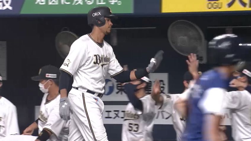 6回裏・Bモヤ しっかりと犠牲フライを放ち、勝ち越しに成功!!