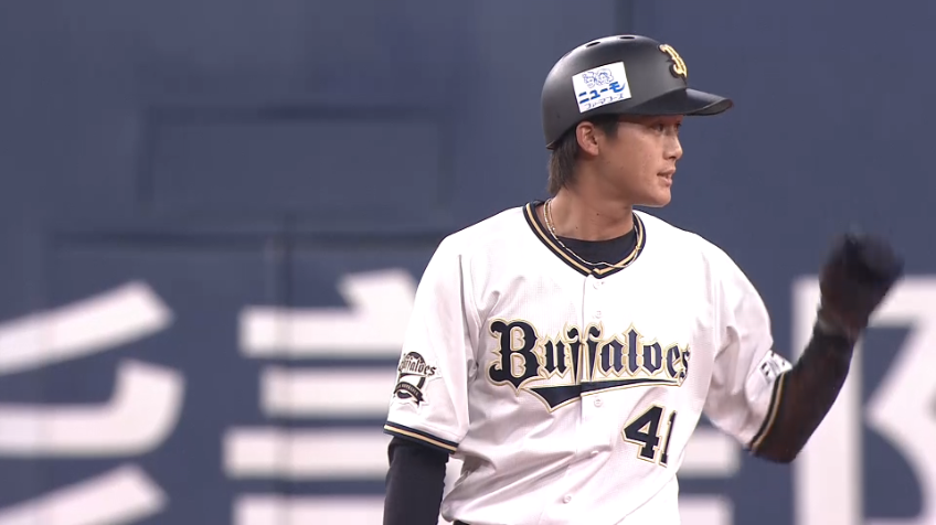 8回裏・B佐野皓 見事に盗塁を決め、代走の役割をしっかりと果たす!!