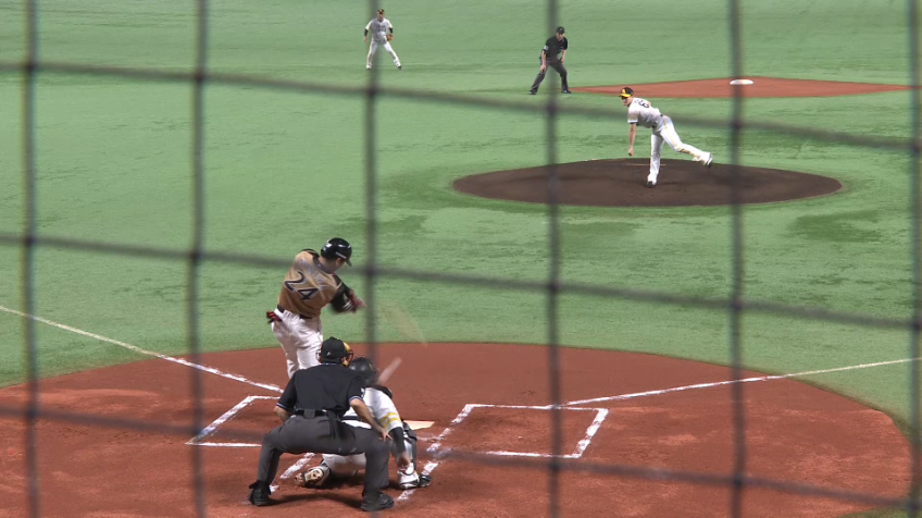 1回表・H笠谷 変化球で空振り三振!! 初回から2つの三振を奪う!!