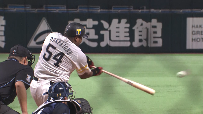 5回裏・Hデスパイネ ライトへのタイムリーで1点を追加!! 3打点の大活躍!!