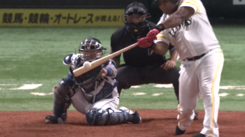 5回裏・Hデスパイネ 完璧な当たり!! 逆転3ランホームランを放つ!!
