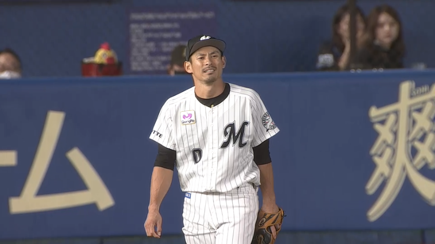 8回表・M荻野貴 左中間への難しい当たりをスライディングキャッチ!!