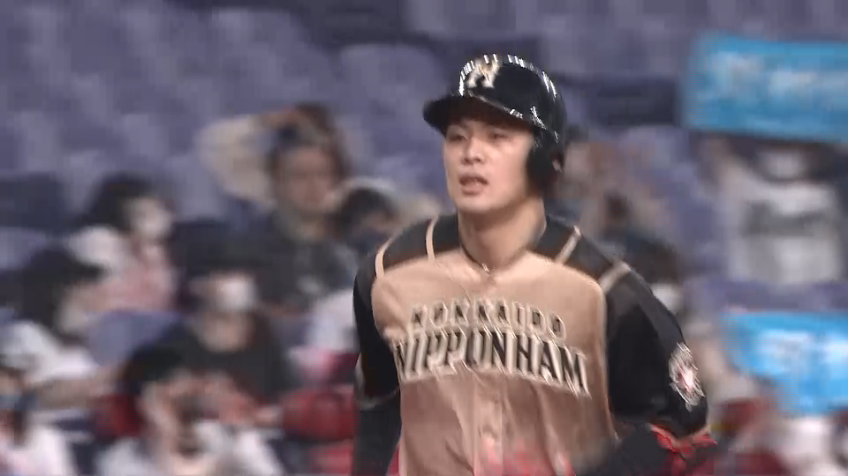 4回表・F野村 勝ち越しのソロホームランを放つ!!