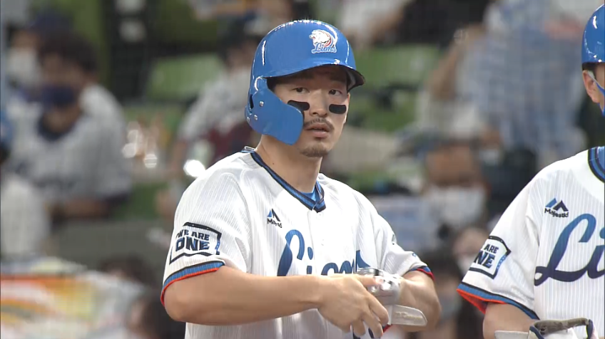 7回裏・L川越 センターへ同点タイムリーヒットを放つ!!