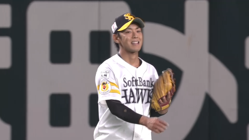 3回表・H今宮 深い位置からファインプレー!! 正確で強い送球でアウトを取る!!