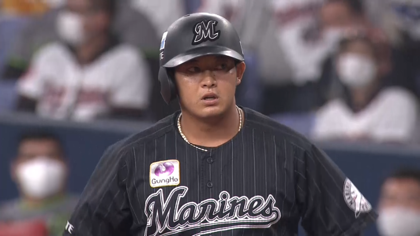 7回表・M佐藤 低めの変化球を上手く捉え、同点のタイムリーヒットを放つ!!