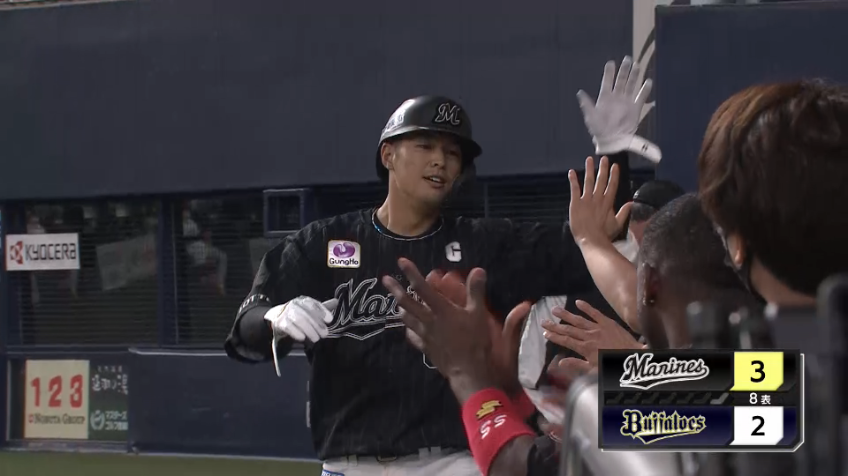 8回表・M中村 意地の一発!! 勝ち越しのソロホームラン!!