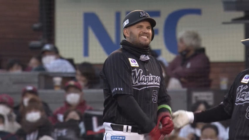 6回表・Mレアード 2者連続となる三遊間を破るタイムリーヒット!!