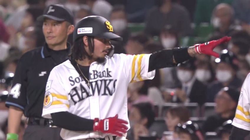 7回裏・Hガルビス 来日初打席で結果を残す!! レフトへのヒット!!