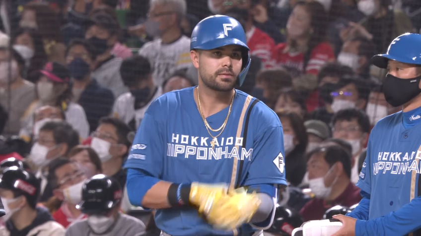 7回表・Fヌニエス 来日初安打を放つ!!