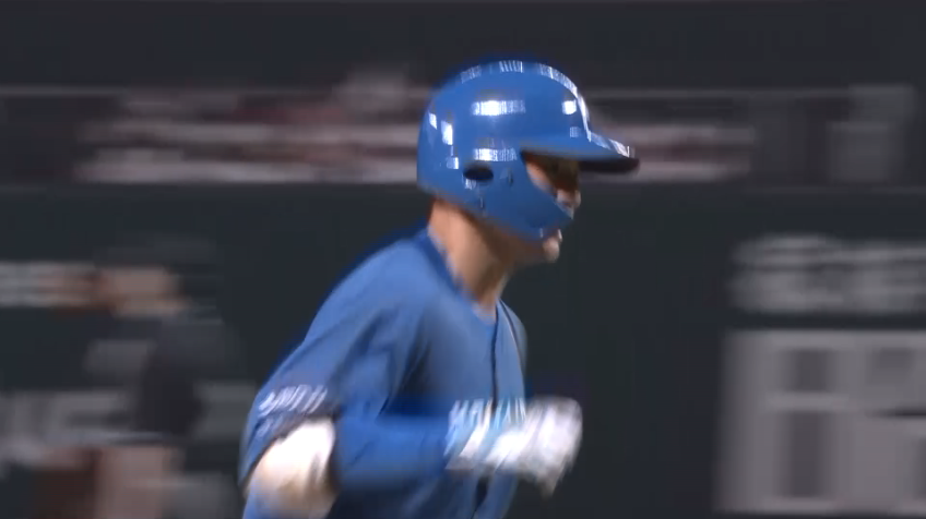 9回表・F清宮幸太郎 待望の今季1号ホームラン!! 捉えた打球はライトスタンド中段に突き刺さる!!