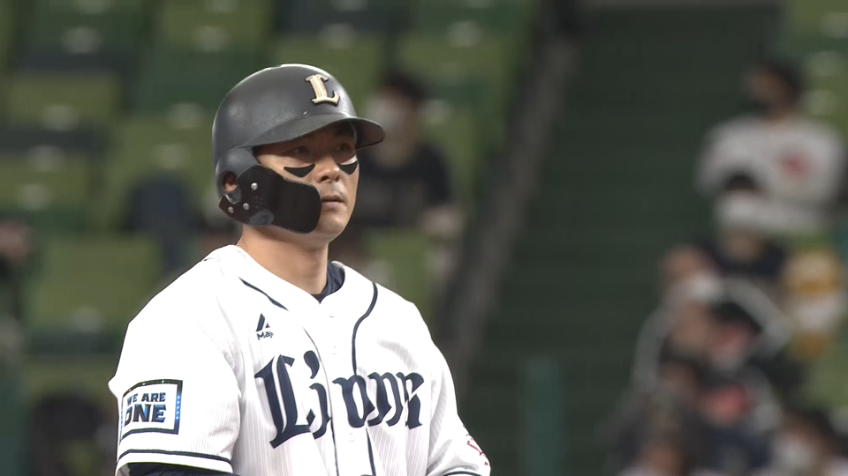 5回裏・L栗山巧 今季初安打となるタイムリー2ベースヒットを放つ!!