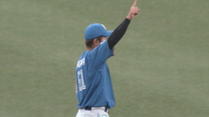 4回裏・F今川優馬 好返球でダブルプレーに!! チームを救うビッグプレー!!