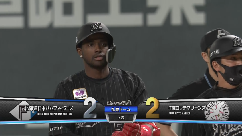 7回表・Mエチェバリア 貴重な同点打!! ライトへのタイムリーヒットを放つ!!