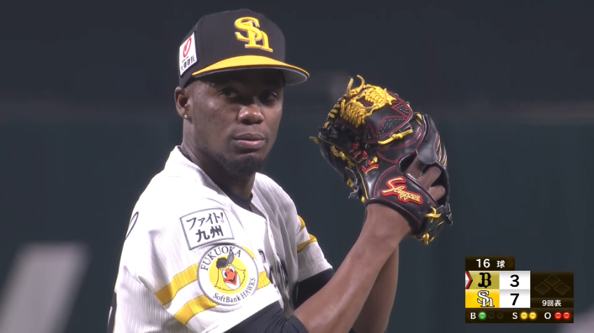 9回表・Hモイネロ 抜群の安定感!! 空振り三振を奪い、最終回を3者凡退で締める!!