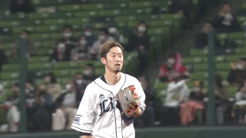 5回表・L外崎修汰 横っ飛び!! ライナー性の打球をダイビングキャッチ!!