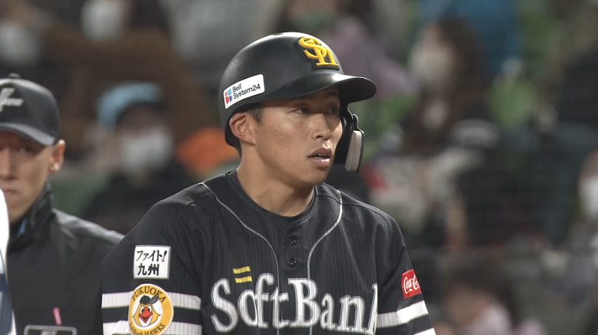 9回表・H野村勇 プロ初打点!! セカンド頭上を越えるタイムリーヒット!!