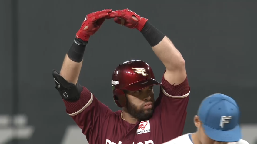 3回表・Eマルモレホス 直球を逆らわずに弾き返し、左中間を破る2点タイムリー2ベースヒットを放つ！