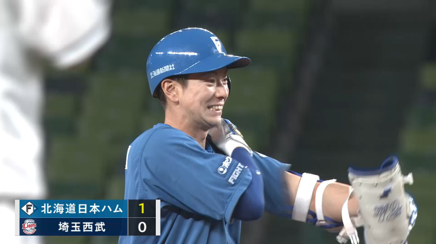 1回表・F松本剛 変化球を捉えた!! レフト前へ先制のタイムリーヒットを放つ!!