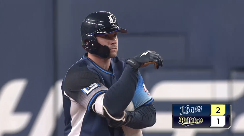 5回表・Lオグレデイ フェンス直撃のタイムリー2ベースで貴重な追加点をあげる!!