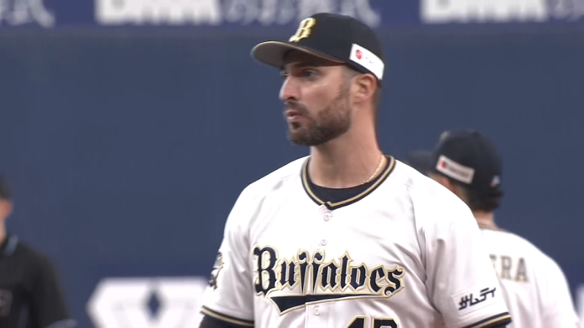 8回表・Bラベロ 追加点を防ぐダイビングキャッチを見せる!!