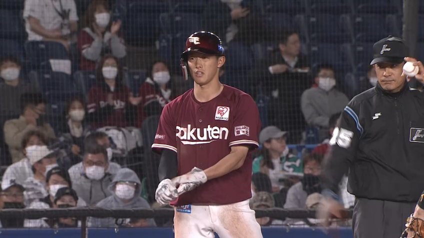 5回表・E辰己涼介 見事な走塁で3塁を陥れ、チャンスを拡大する!!